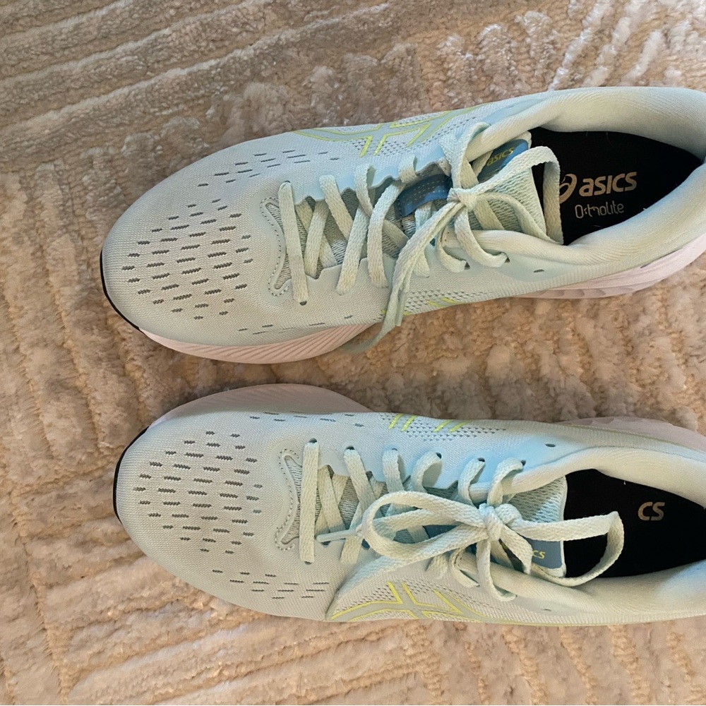 ASICS Women's Light Blue Running Shoes
